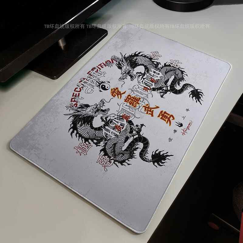 レトロドラゴンタリスマンマウスパッド邪悪な憎しみゴシップフォ - Gaming Keyboard And Mouse Pad のレビューと価格